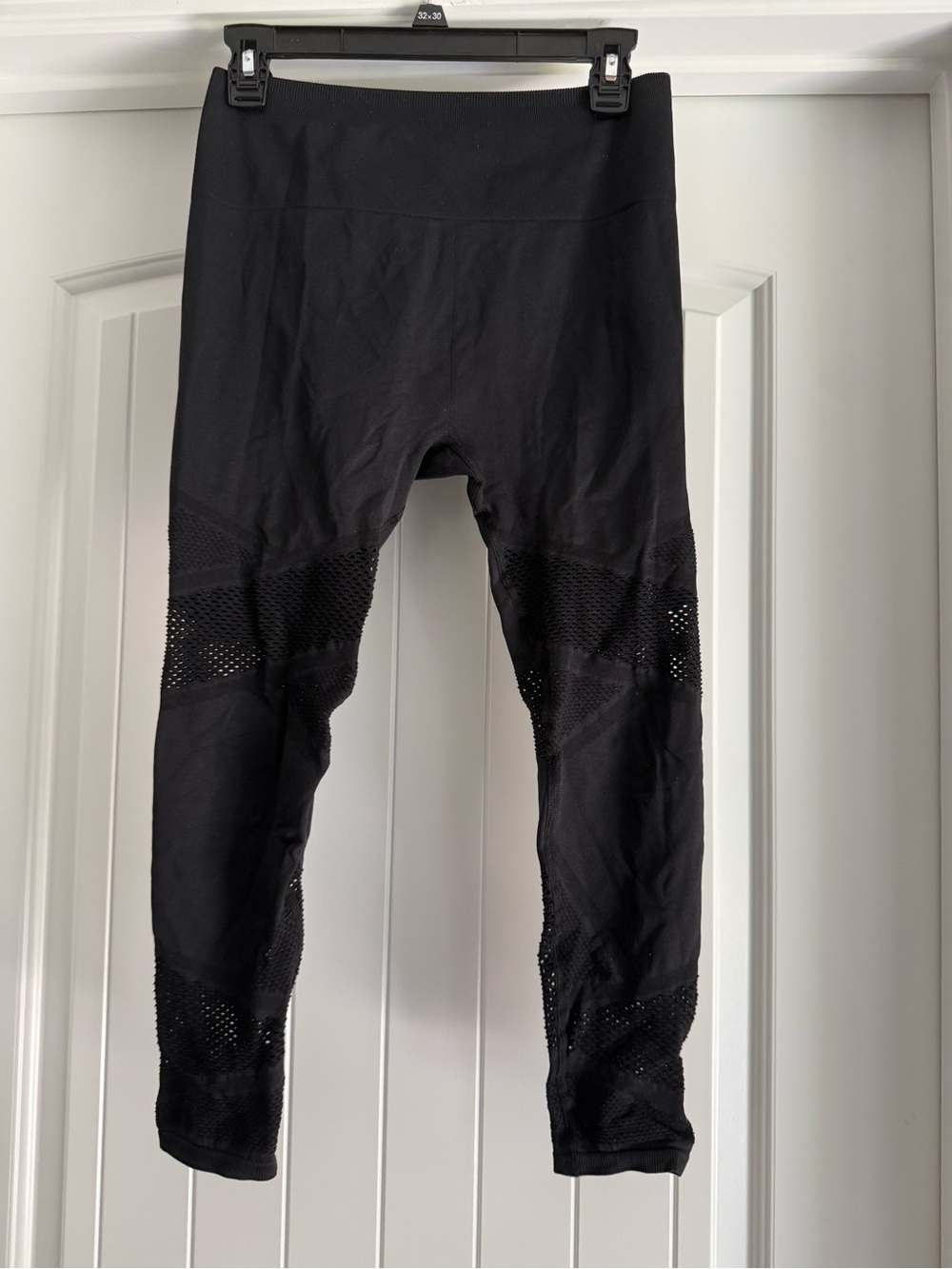 Black Active Mesh-Panel Leggings